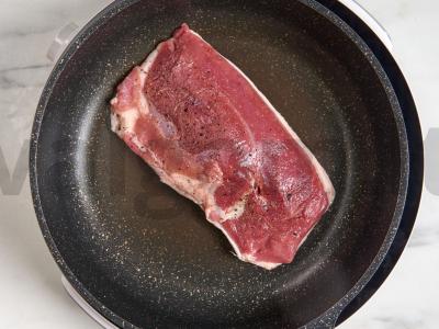 Antienos krūtinėlė keptuvėje Žingsnis 3