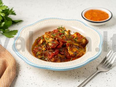 Čašušuli pagal gruzinišką receptą iš vištienos pagrindine nuotrauka