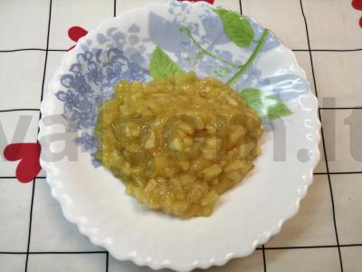 Kepiniai su mielėmis, obuoliais ir apelsinais Žingsnis 5