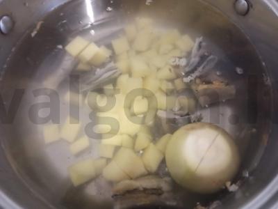 Žuvies sriuba „Raznosol“ Žingsnis 3