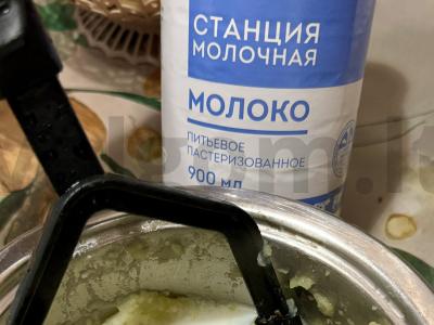 Bulvių košė su dešrelėmis Žingsnis 3