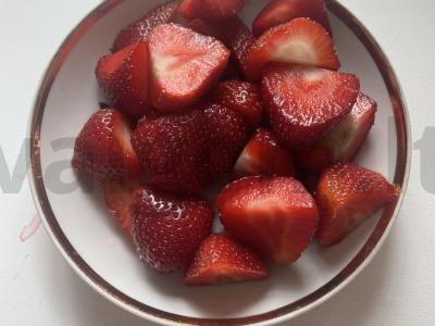 Smuzi su raugintu pienu pusryčiams Žingsnis 1