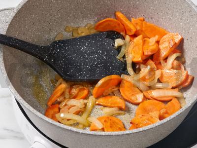 Klasikinis lagmanas su vištiena Žingsnis 2