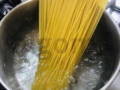 Makaronai su meatballs ir daržovių troškiniu Žingsnis 4