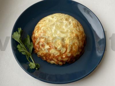 Makaronų apkepas su kiaušinių-jogurto užpilu ir sūriu pagrindine nuotrauka