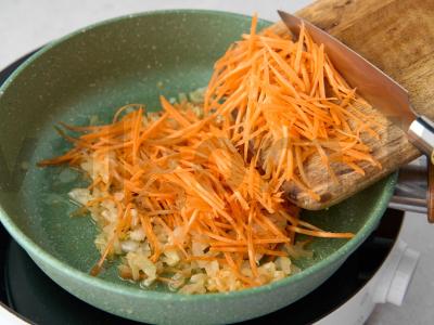 Uzbekų vištienos ir makaronų sriuba Žingsnis 3