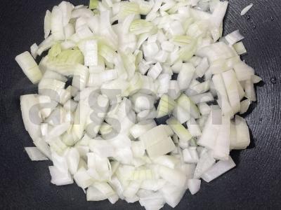 Vegetariškas plovas su grybais Žingsnis 1