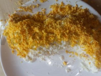 Salotas „Drakonas“ iš raudonos žuvies Žingsnis 4