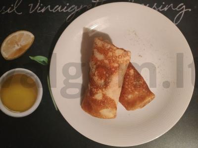 Įdaras blynams iš vištienos krūtinėlės ir grybų pagrindine nuotrauka