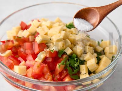 Vištiena orkaitėje su daržovėmis ir sūriu Žingsnis 4