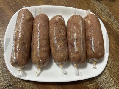 Kalakutienos dešrelės šaldymui pagrindine nuotrauka