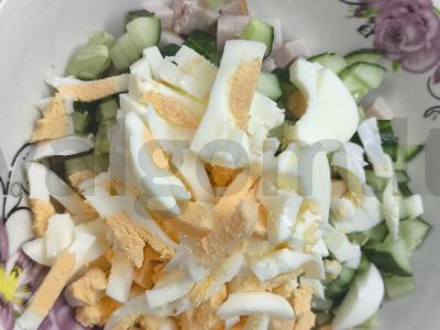 Salotas su karbonaidu, morkomis ir kukurūzais Žingsnis 2