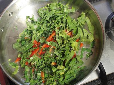 Azijietiška salotų su jūros gėrybėmis ir funčozomis Žingsnis 6