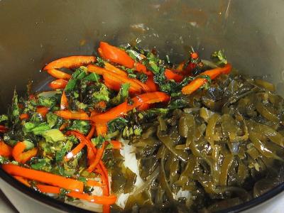 Azijietiška salotų su jūros gėrybėmis ir funčozomis Žingsnis 8