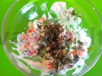 Įdarytas kiaušinis su sūrio ir raudonos ikros įdaru Žingsnis 5