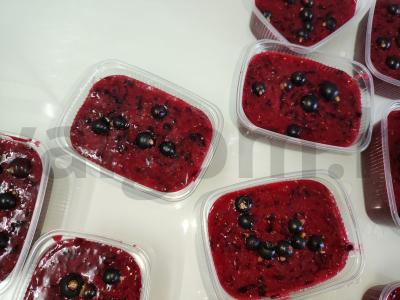 Juodųjų serbentų tyrė su cukrumi Žingsnis 5