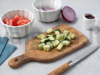 Šaltas pomidorų sriuba su vyšniomis Žingsnis 1