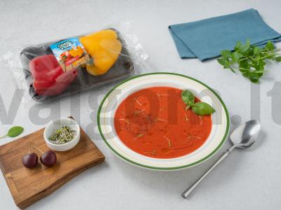 Šaltas pomidorų sriuba su vyšniomis pagrindine nuotrauka
