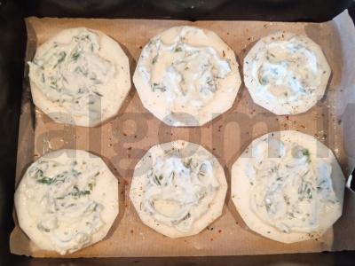 Kepti cukinijos su pomidorais ir sūriu Žingsnis 3