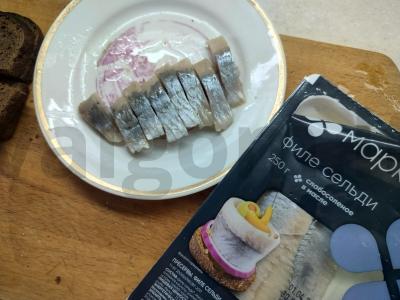 Užkandžių sumuštiniai su silke ir burokėlių musu Žingsnis 4