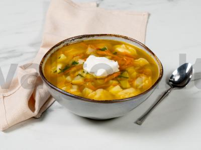 Sriuba su koldūnais pagrindine nuotrauka