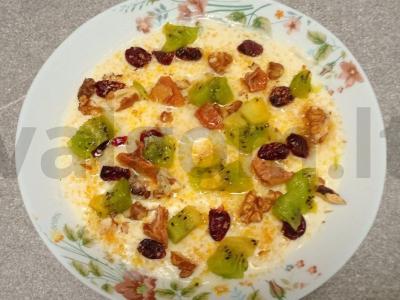 Kukurūzų košė su kokosų aliejumi pagrindine nuotrauka