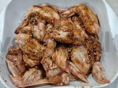 Aštrūs sparneliai su terijaki padažu ir malta imbieru Žingsnis 2