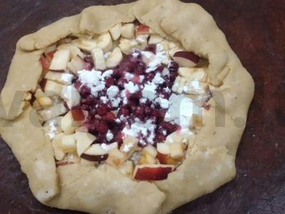 Skaniausia vegetariška galeta su vaisiais ir uogomis Žingsnis 10