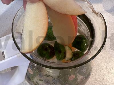 Obuolių arbata su feijoa ir cukatais Žingsnis 3