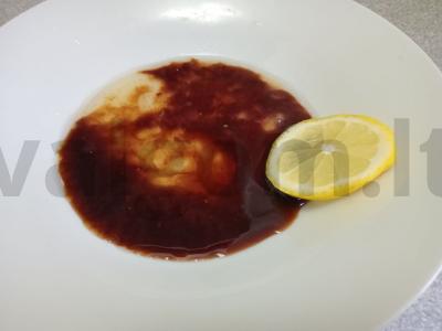 Salotas su aštuonkojais, vyšniniais pomidorais ir goji uogomis Žingsnis 6