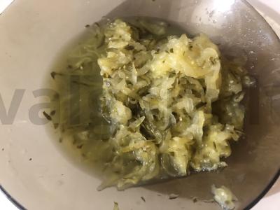 Sultinys su rūkytomis šoninėmis, dešromis ir kaparėliais Žingsnis 4