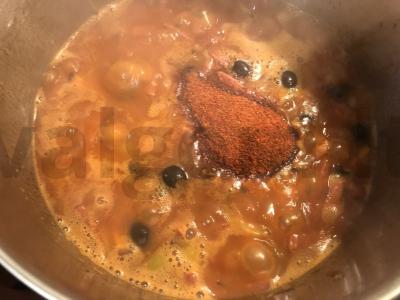 Sultinys su rūkytomis šoninėmis, dešromis ir kaparėliais Žingsnis 13