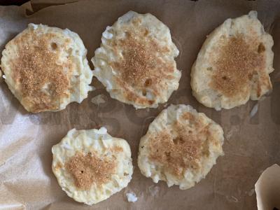 Varškės blynai su ruduoju cukrumi orkaitėje Žingsnis 4