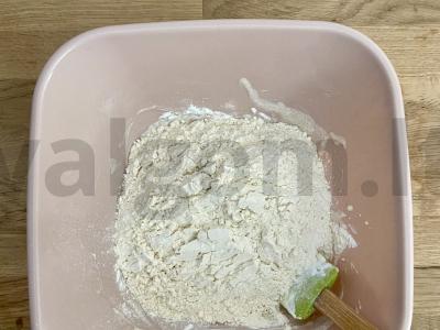 Jogurtiniai sausainiai su šokoladu Žingsnis 4