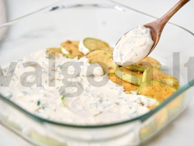 Kepti cukinijos grietinės padaže Žingsnis 7