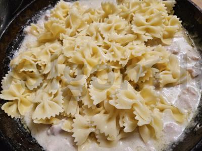 Makaronai su kalakutiena Alfredo padaže Žingsnis 5