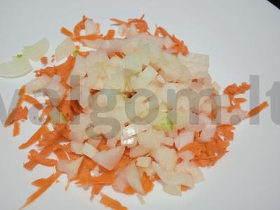 Kuskusas su daržovėmis Žingsnis 1