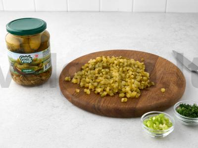 Ranch padažas su marinuotais agurkais Žingsnis 1