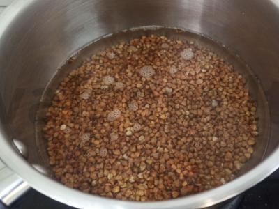 Grikių košė su pievagrybiais Žingsnis 1