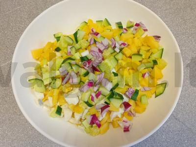 Vegetariška okroška su raudonuoju svogūnu ant duonos kvašo Žingsnis 4