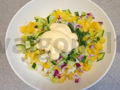 Vegetariška okroška su raudonuoju svogūnu ant duonos kvašo Žingsnis 6