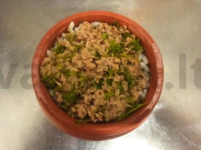 Ryžiai su žuvies konservais puode Žingsnis 3