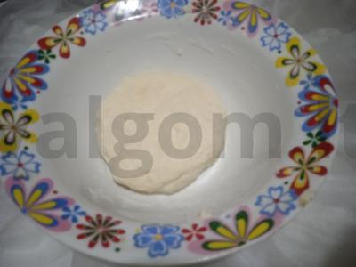 Pica su sūdyta dešra, alyvuogėmis ir pievagrybiais Žingsnis 2