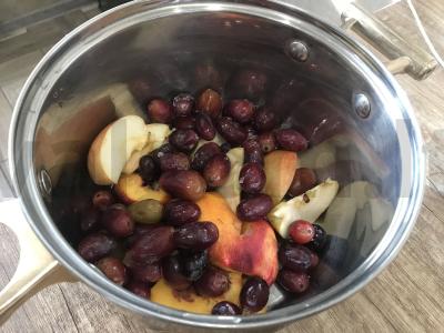 Kvapnus ir sočius kompotas iš sezoninių vaisių Žingsnis 2