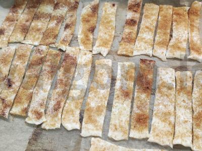 Sluoksniuotos lazdelės su ruduoju cukrumi ir cinamonu Žingsnis 5