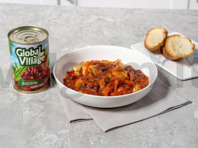 Vištienos krūtinėlė su raudonaisiais pupelėmis pagrindine nuotrauka