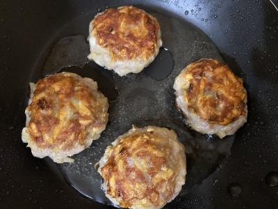 Kalakutienos ir bulvių kotletai Žingsnis 4