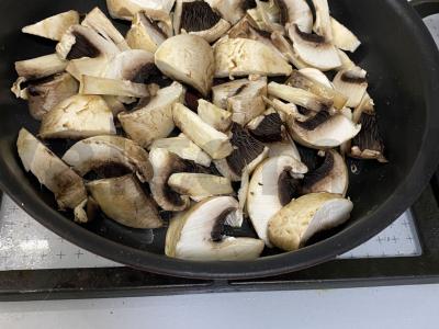 Kepta bulvė su grybų asorti Žingsnis 1