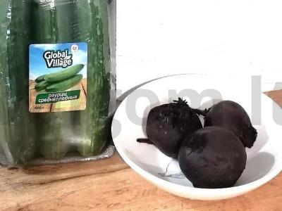 Salotos su burokėliais ir šviežiu agurku Žingsnis 1