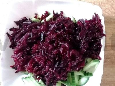 Salotos su burokėliais ir šviežiu agurku Žingsnis 3